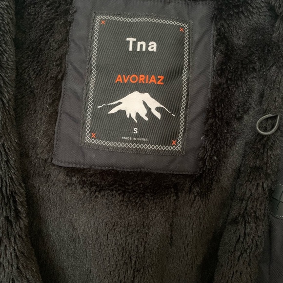 SOLD TNA Aritzia Avoriaz Parka - Picture 5 of 6